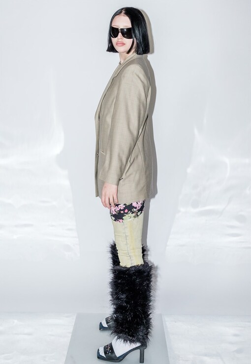 garment image