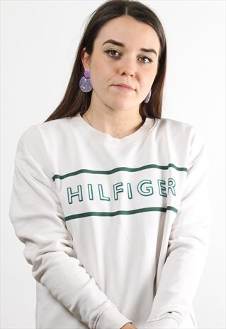 VINTAGE TOMMY HILFIGER WHITE SPELL OUT SWEATER