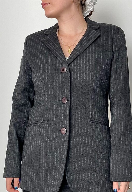 garment image