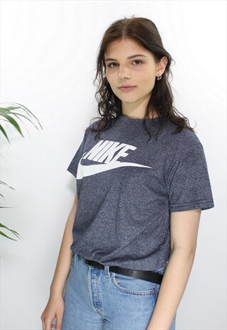 NIKE T-SHIRT