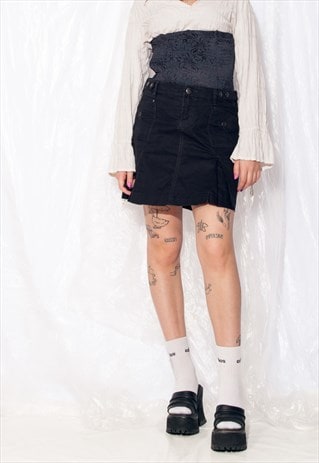 VINTAGE CARGO SKIRT Y2K PLEATED DENIM MINI IN BLACK