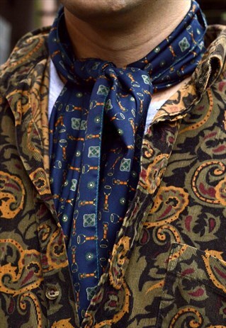 VINTAGE TOOTAL SCARF / CRAVAT