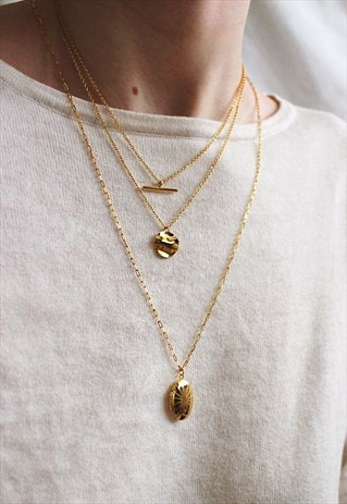 TRIPLE SET OF LAYERING PENDANT NECKLACES IN 18K GOLD