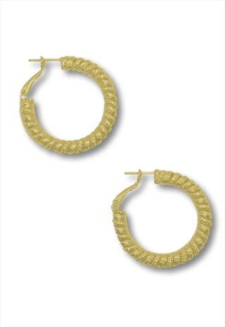TWISTED HOOPS