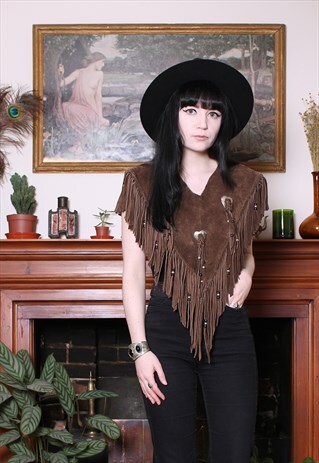VINTAGE 70S BROWN SUEDE CONCHO FRINGED FESTIVAL PONCHO