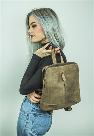 SOFT BROWN HUNTER LEATHER BACKPACK