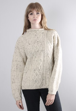 VINTAGE 80S OVERSIZE CREAM CABLE KNIT HIGH NECK WOOL JUMPER