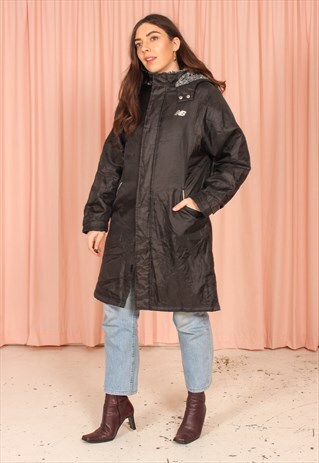 VINTAGE 90S NEW BALANCE LONG PADDED JACKET IN BLACK