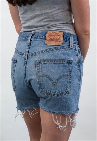 VINTAGE LEVIS 501 DENIM SHORTS