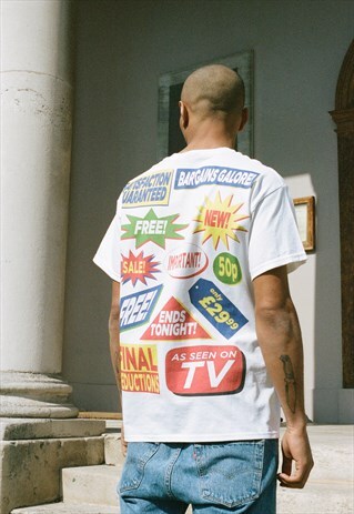 SHORT SLEEVED T-SHIRT IN WHITE WITH BARGAINS GALORE PRINT