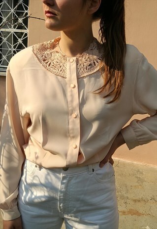 90S PASTEL PEACH EMBROIDERED NECK BUTTON UP BLOUSE