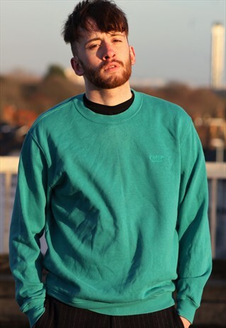 RETRO // 90'S // JUMPER