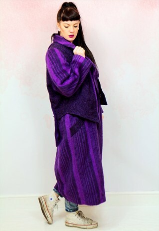 1980S VINTAGE PURPLE OVERSIZED MOHAIR COAT