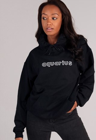 OVERSIZED AQUARIUS STARSIGN HOODIE IN BLACK