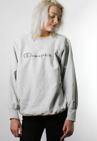 CHAMPION EMBROIDERED LOGO SWEATSHIRT JUMPER