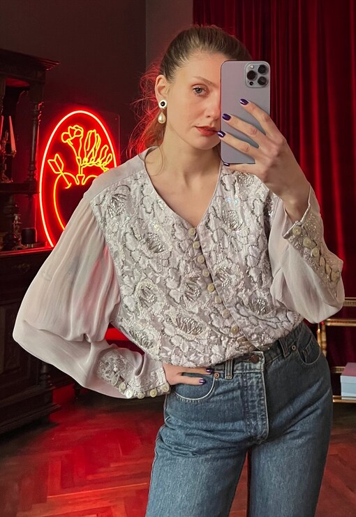 garment image