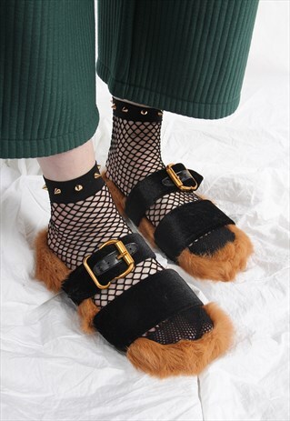 (KOREAN) FAUX FUR SLIPPERS BROWN