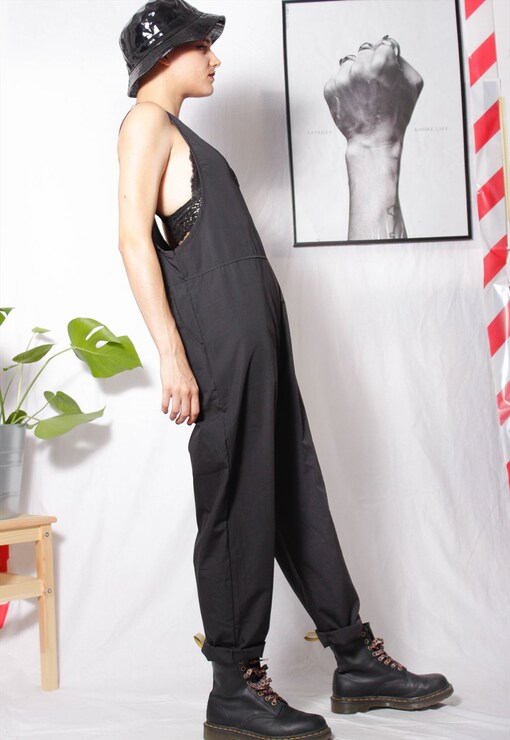 garment image