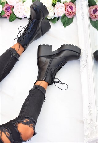 CHUNKY PLATFORM LACE UP BIKER BOOTS - BLACK