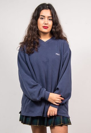 FILA VINTAGE 90'S NAVY BLUE OVERSIZED V-NECK SWEATSHIRT