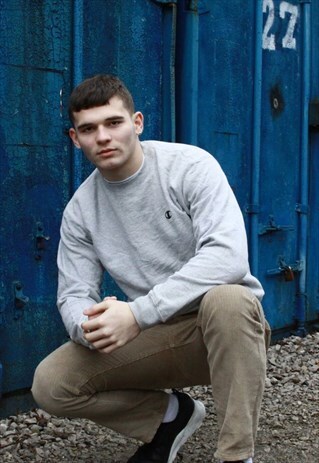 VINTAGE GREY CHAMPION SWEATSHIRT