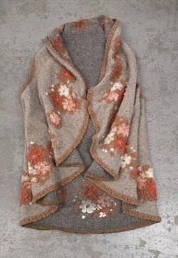 Vintage Knitted Wool Sweater Vest Flower Patterned