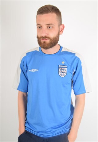 UMBRO FOOTBALL SHIRT JERSEY ENGLAND 2004-2006 SIZE M (2218)