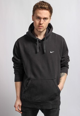VINTAGE NIKE HOODIE
