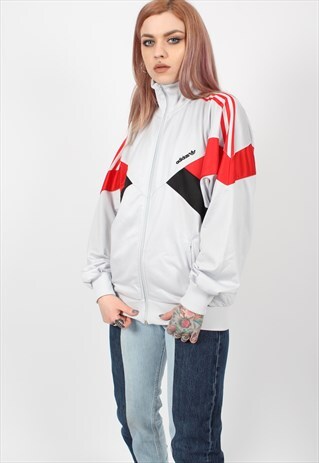 VINTAGE ADIDAS JACKET ASM2124