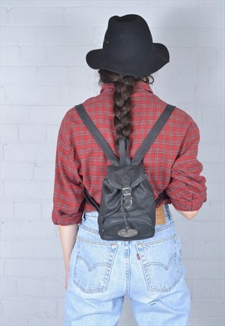 VINTAGE BLACK MINI RUCKSACK