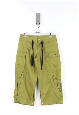 Nike 3/4 Tracksuit Pants in Green - 40