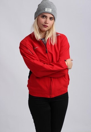 VINTAGE NIKE SHELL JACKET