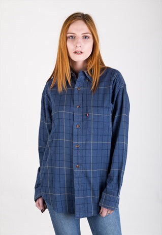 VINTAGE 90S LEVI'S SHIRT