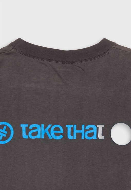 garment image