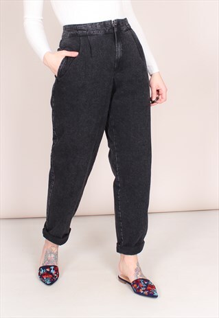 VINTAGE 90S HIGH WAISTED BLACK MOM JEANS