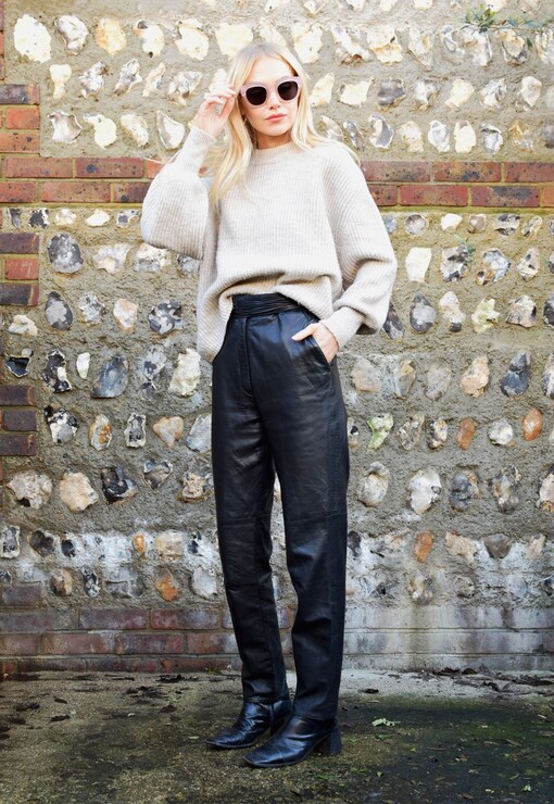 garment image