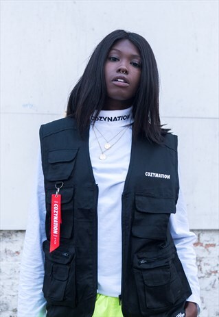 UTILITY GILET IN BLACK WITH RED BRANDED RIBBON