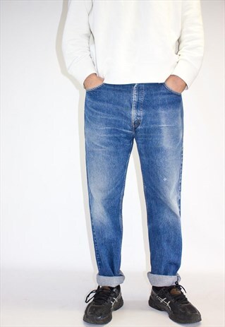 VINTAGE 90'S GUY FIT LEVI'S JEANS