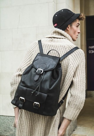 BLACK HUNTER LEATHER RUCKSACK