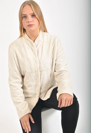 VINTAGE VELVET BLAZER JACKET IN WHITE