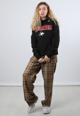 VINTAGE NIKE BLACK MEDIUM PRINT HOODIE