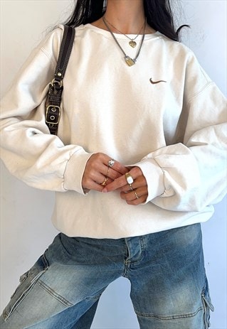 UNISEX VINTAGE 00S NIKE EMBROIDERED TICK CREAM SWEATSHIRT