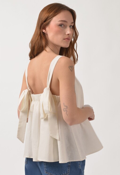 garment image