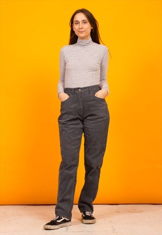 VINTAGE STRIPED TURTLE NECK