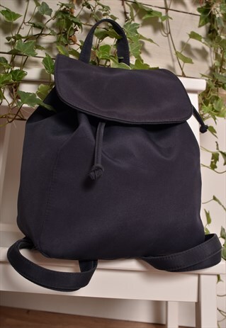 VINTAGE 90S NAVY BLUE CANVAS BACKPACK