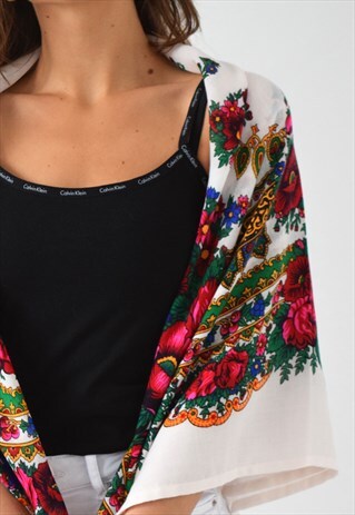 SQUARE SCARF