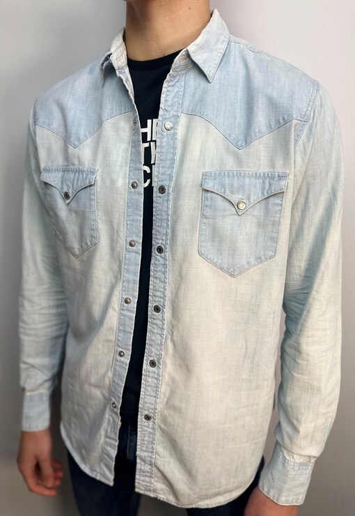 garment image