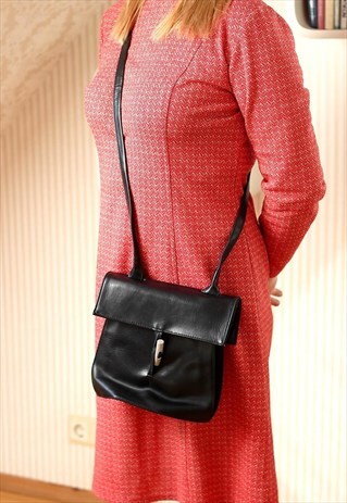 BLACK SMALL BUCKET BAG PURSE
