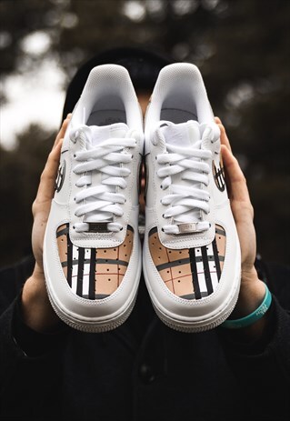 STRIPED AIR FORCE 1S