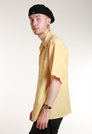 80'S YELLOW SHORT SLEEVED SHIRT - L